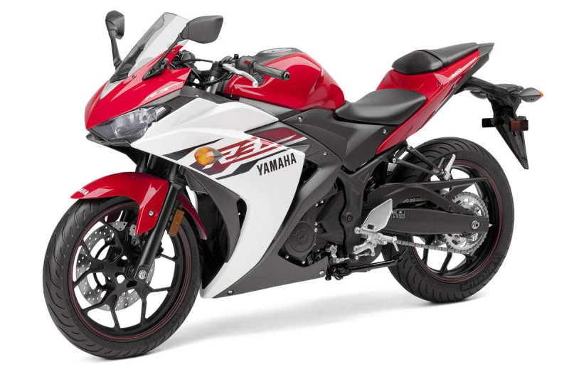 2015-Yamaha-YZF-R3-Red
