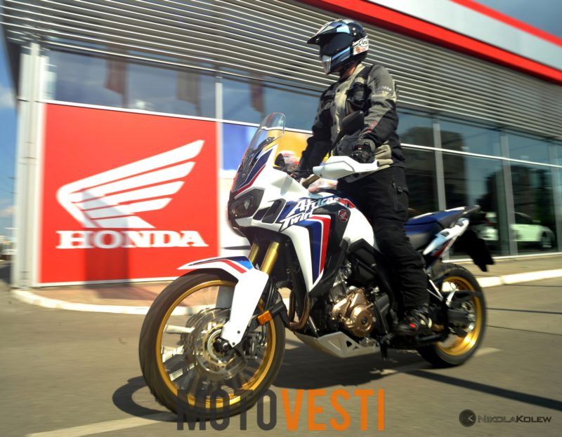 CRF1000L MV 01